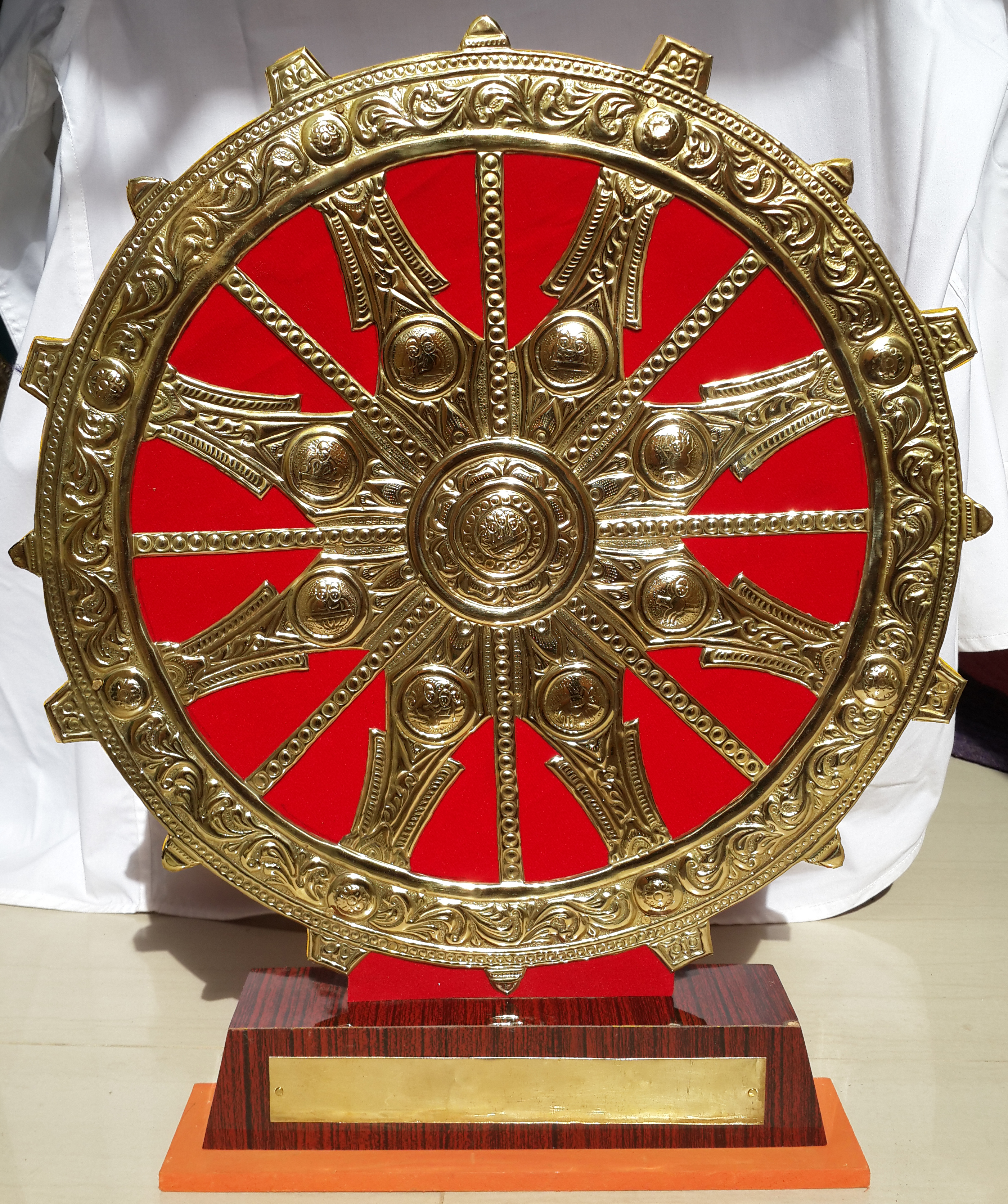Brass Handcrafted Konark Chakra Memento – Symbol of Heritage & Timeless Art