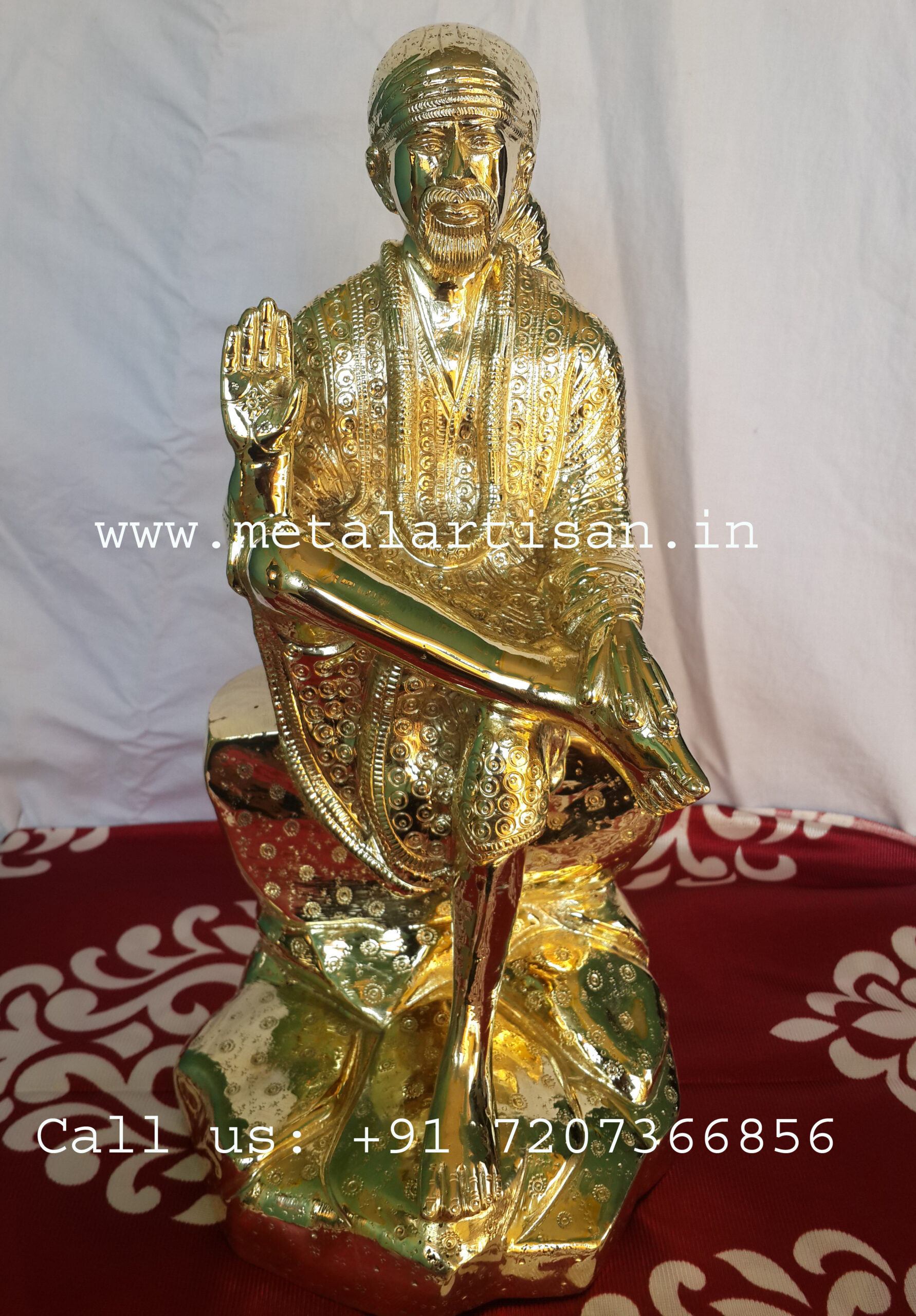 Brass Handcrafted Sai Baba Idol – A Divine Symbol of Blessings & Peace