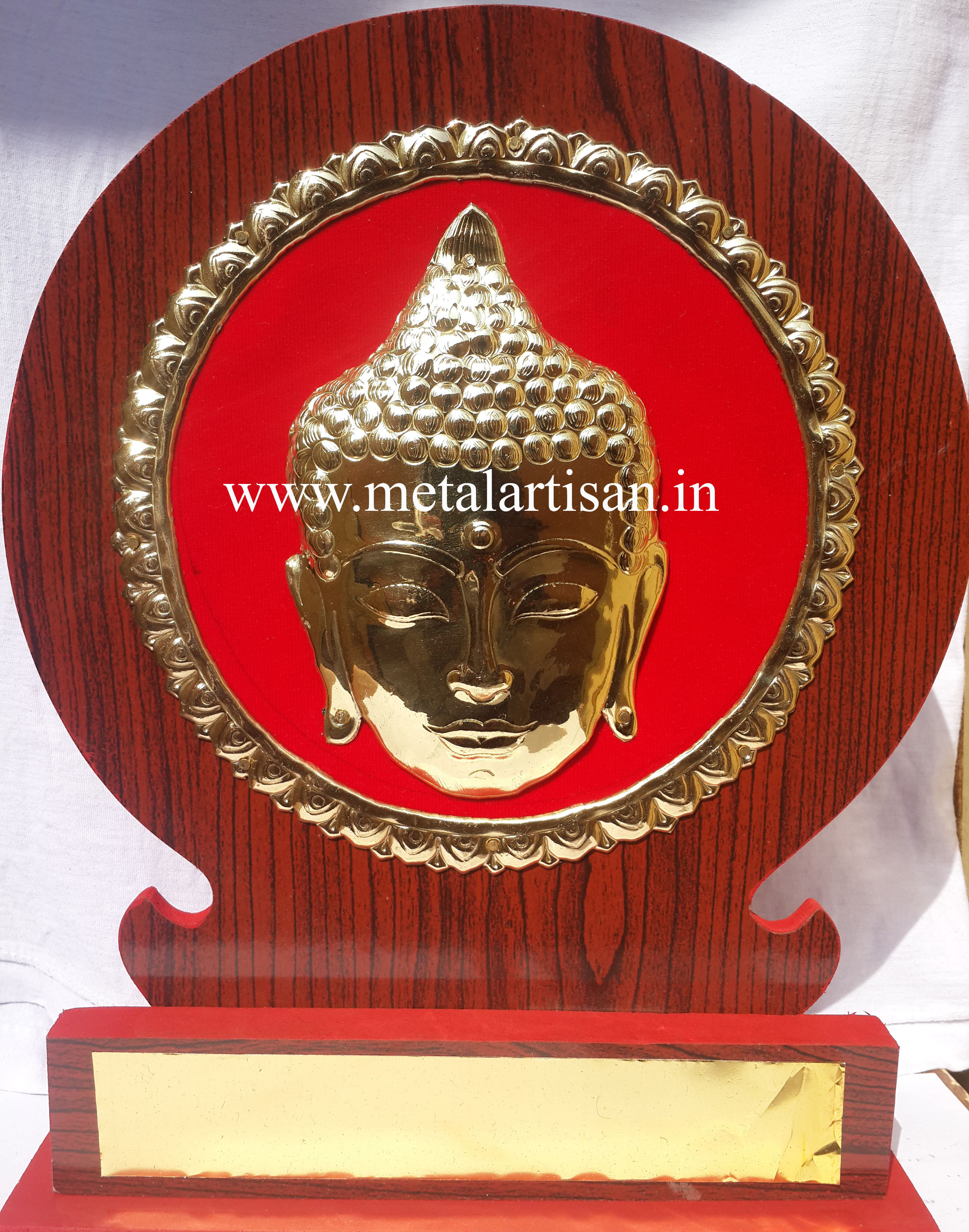 Handcrafted Lord Buddha Memento – A Symbol of Peace, Wisdom, and Enlightenment