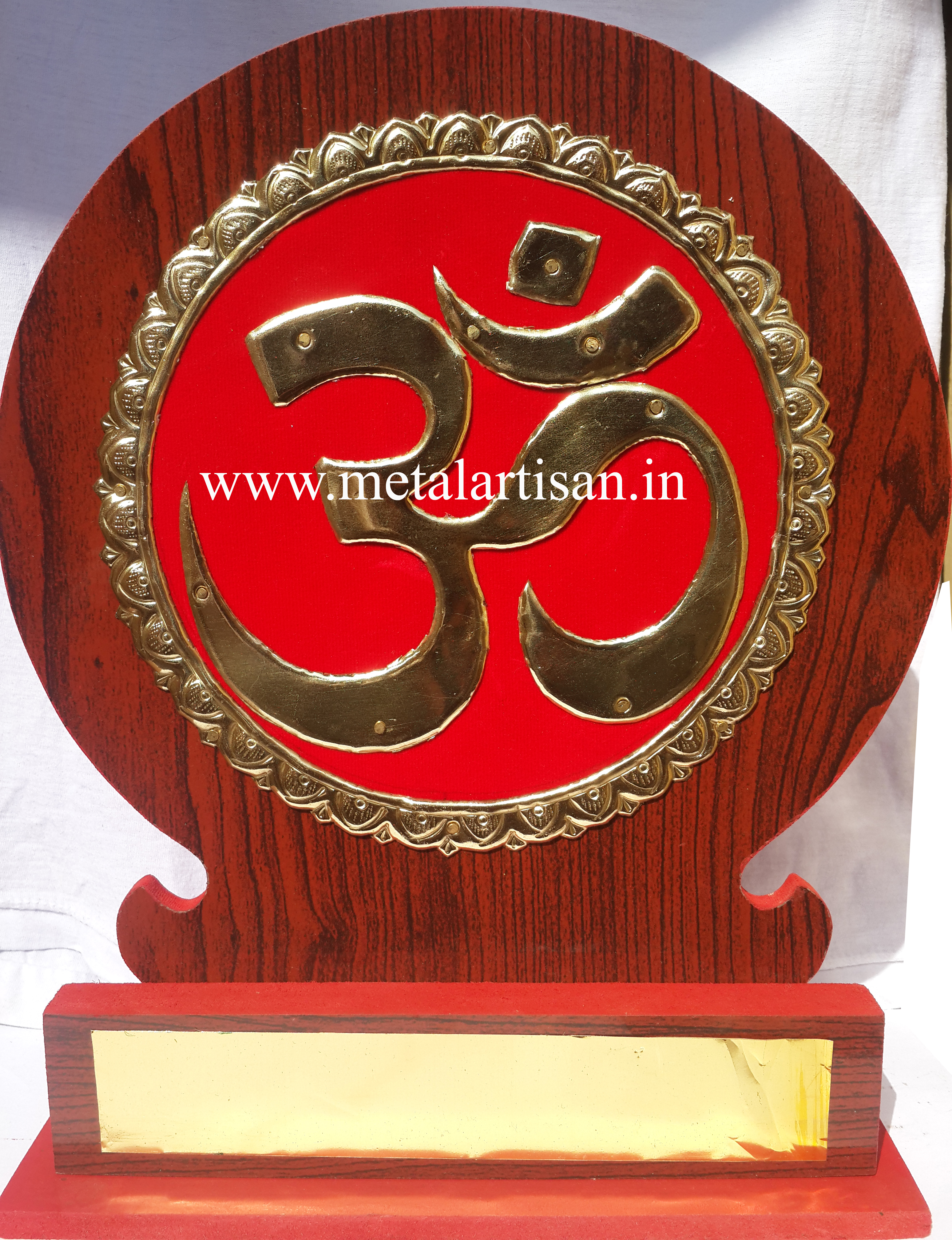 Brass Handcrafted Om Memento – A Sacred Symbol of Peace & Spirituality