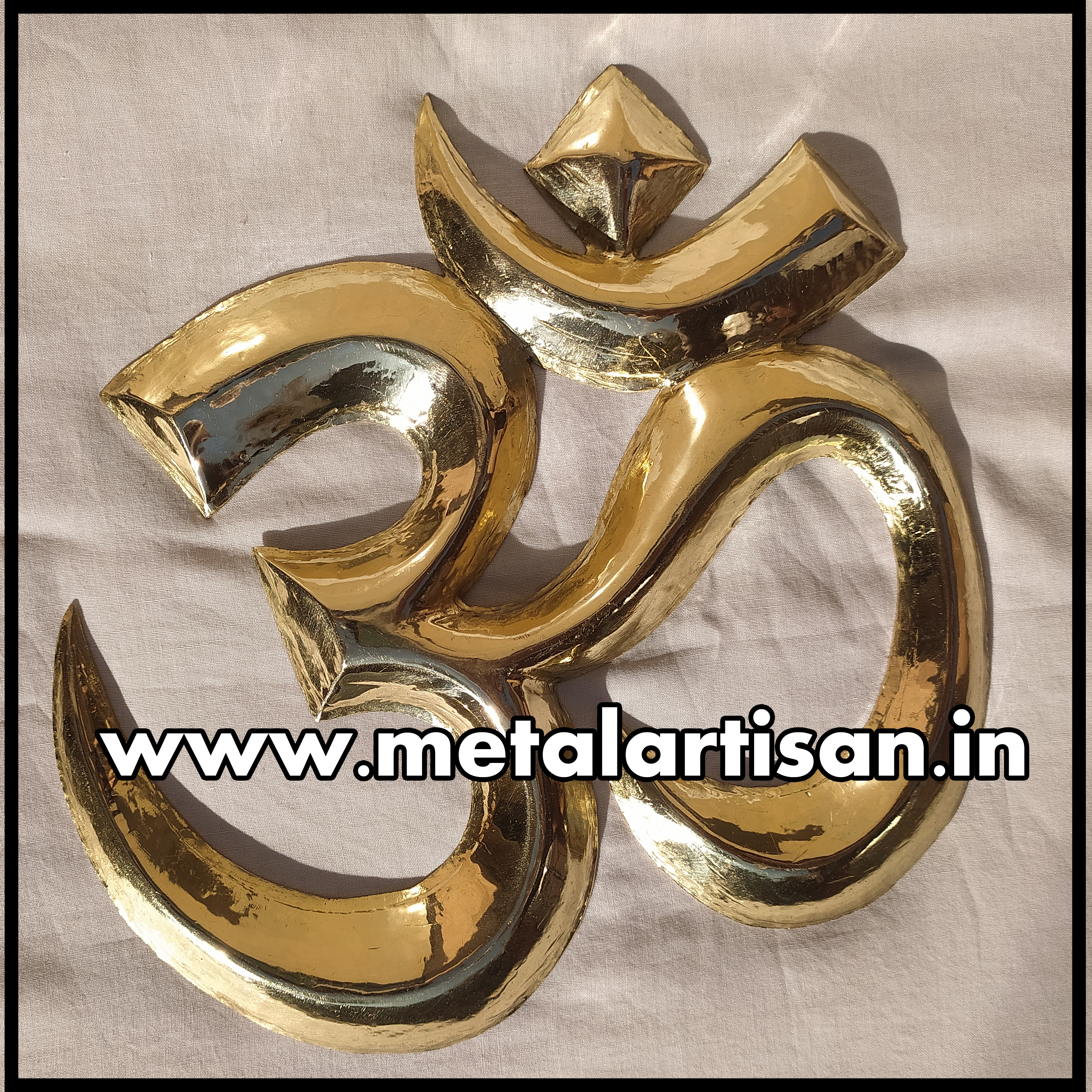 Handcrafted Brass Om Outlined Wall Hanging – Sacred Symbol of Peace & Spirituality