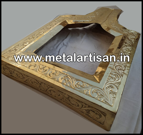 Brass Handcrafted Panavattam – Sacred Base for Divine Idols & Pooja Rituals - Image 4