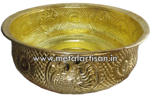 Elegant Handcrafted Brass Urli – Traditional Decorative Bowl for Home & Festive Decor
