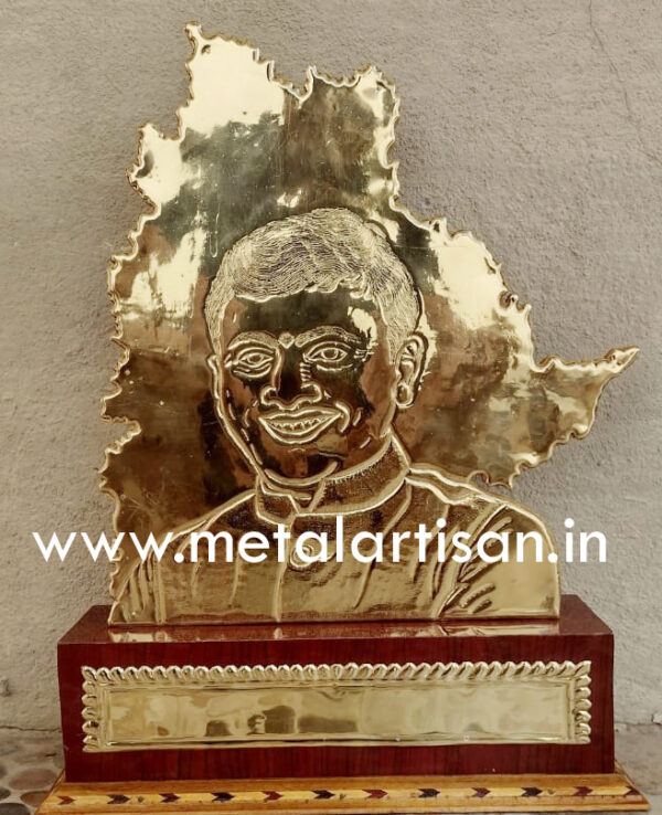 Handcrafted Brass Statue of Anumula Rakesh Reddy – A Symbol of Leadership and Dedication