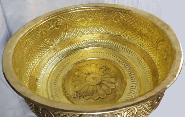 Elegant Handcrafted Brass Urli – Traditional Decorative Bowl for Home & Festive Decor - Image 2