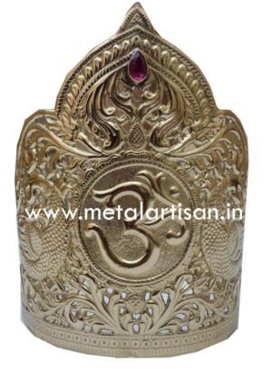 Handcrafted Brass Crown for Lord Sai Baba – Divine Adornment for Spiritual Majesty